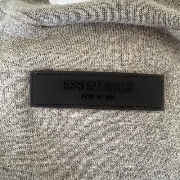 Essentials Fear of God 1977 Sweater, sz. L - Picture 3 of 4
